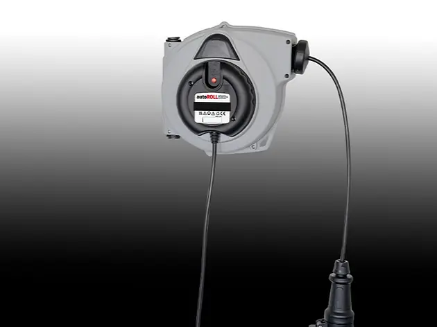 Kabelsalat adé: Automatik-Kabelaufroller für eine aufgeräumte Umgebung